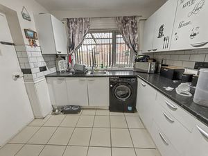 Photo 5- click for photo gallery